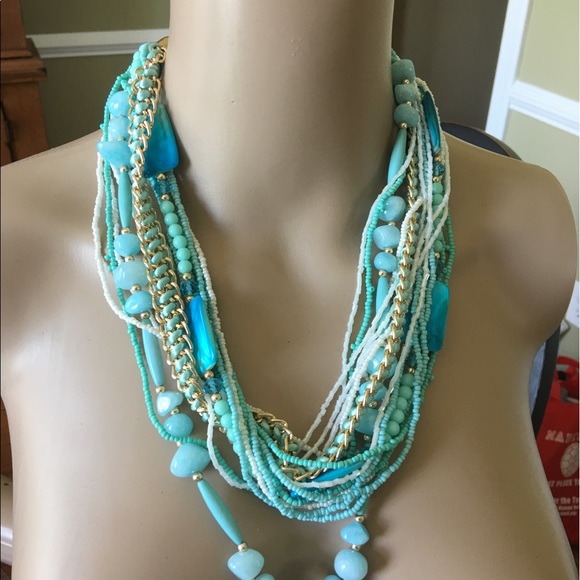 - Gorgeous - Picture 3 of 5